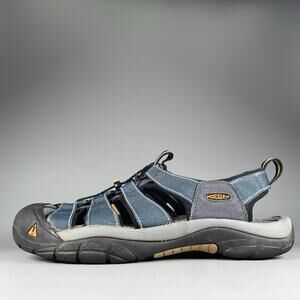 Keen Newport H2 Men’s Size 9.5 Blue Black Slip Sandals Waterproof Hiking Shoes